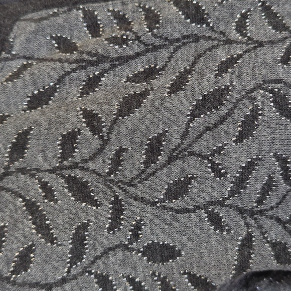 Cathy Daniels Metallic Leaf Button Up Cardigan Sweater SMALL Gray Embellished - Picture 5 of 16